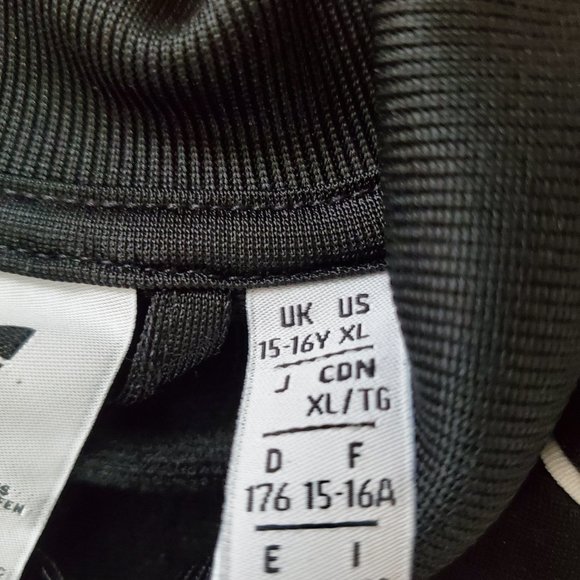 NWT ADIDIAS ADICOLOR SST TRACK JACKET - Youth XL - Picture 7 of 8